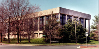 [Color photograph of Murphy Courts of Appeal Building]