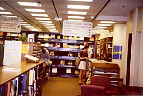 [color photograph of State Law Library, Annapolis]