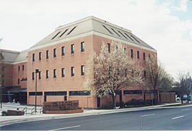 [color photograph of District Court building]