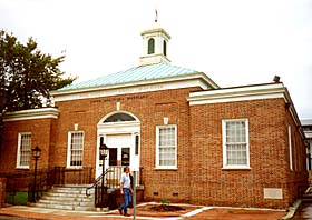 [color photograph of Prince George's County Memorial Library System, Upper Marlboro]